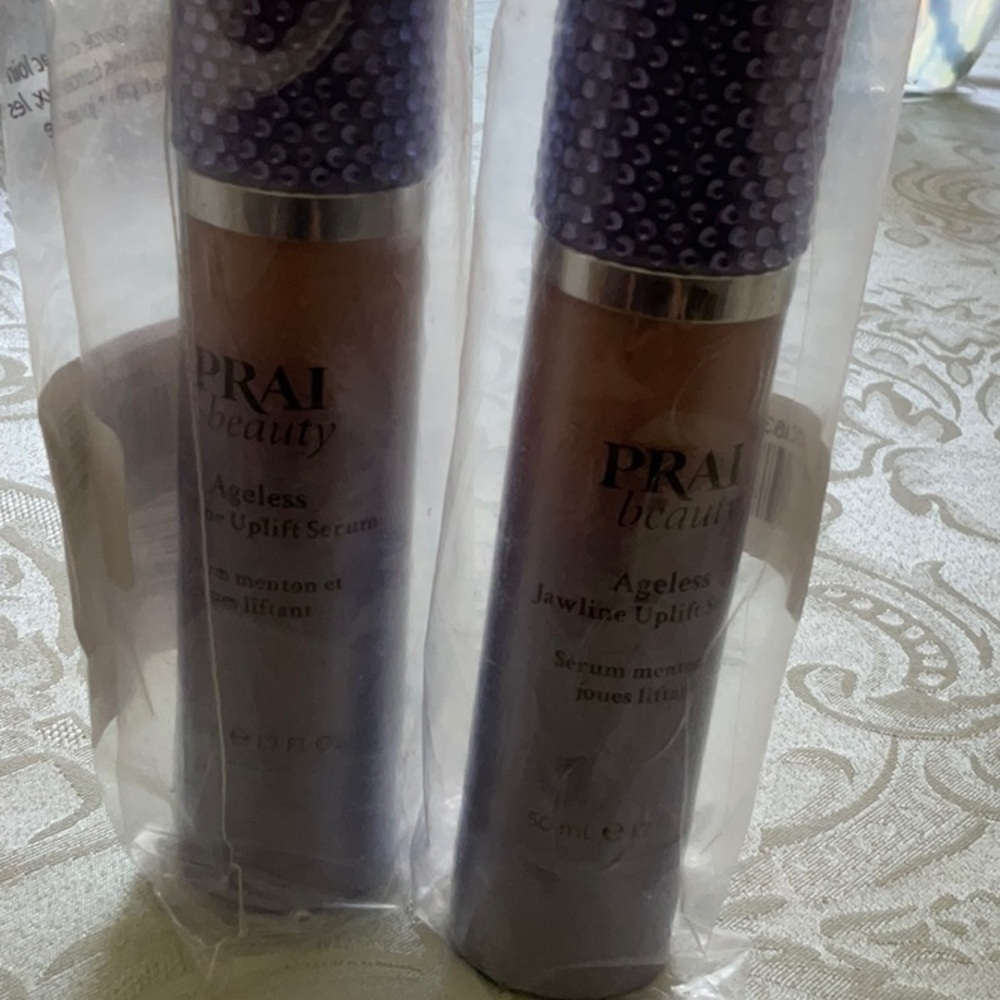 PRAI jawline serum